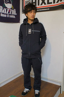 sweat01.jpg